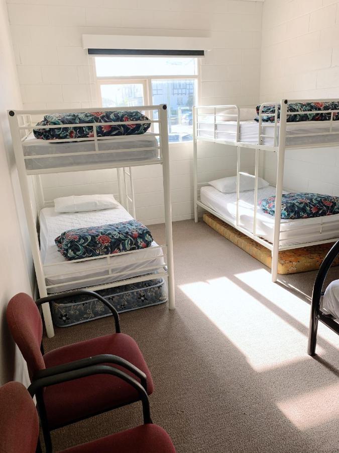 קווינבאיין Bayplay Beach Cottage - Pet Friendly מראה חיצוני תמונה