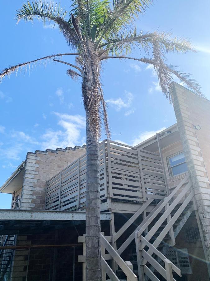 קווינבאיין Bayplay Beach Cottage - Pet Friendly מראה חיצוני תמונה