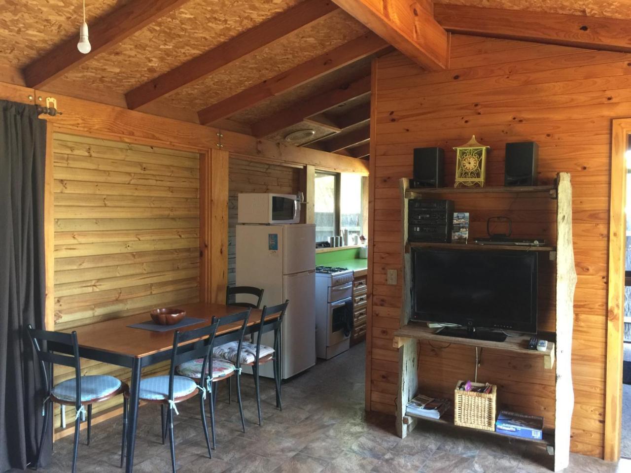 קווינבאיין Bayplay Beach Cottage - Pet Friendly מראה חיצוני תמונה